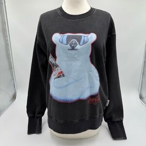 NWT The Laundry Room Women's Coca-Cola Polar Bear Black Crewneck Sweatshirt XS